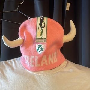 Lansdowne Women’s stocking hat from Ireland new with tags